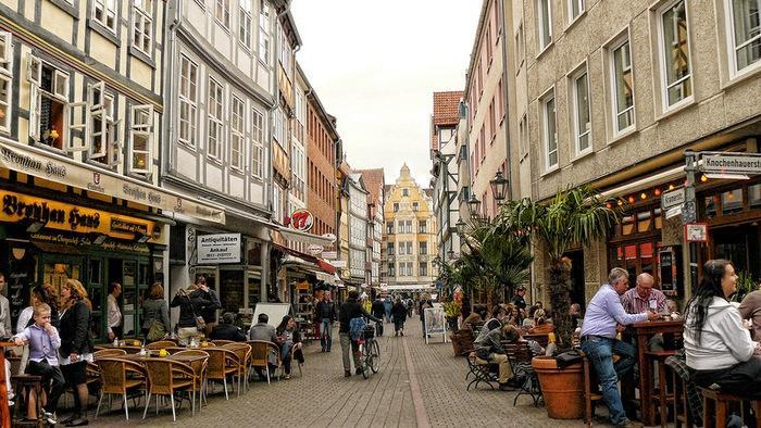 Marjani 3* Hannover
