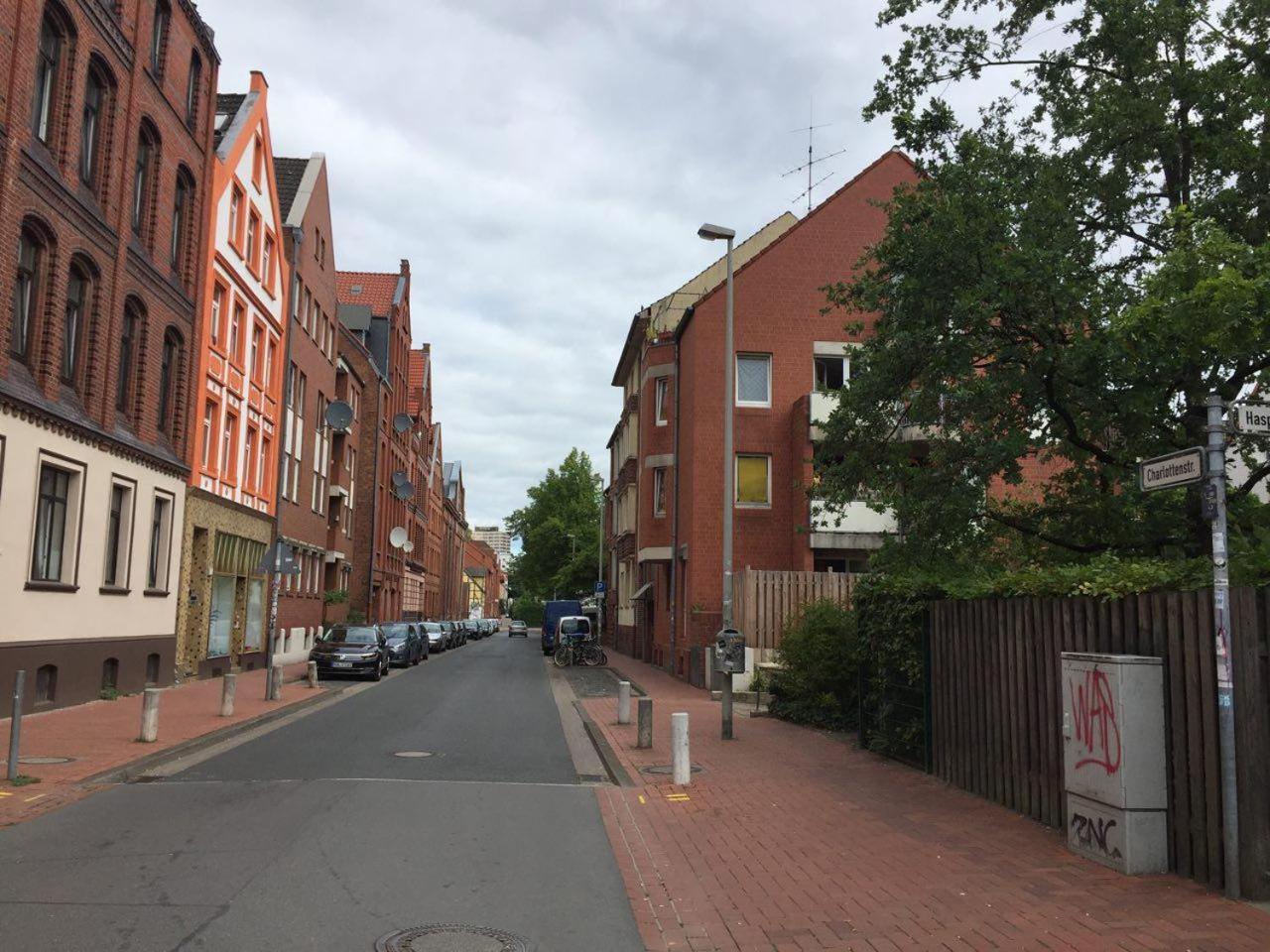 Marjani 3* Hannover